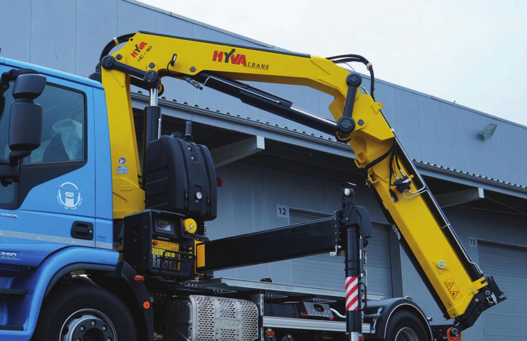 TRUCK MOUNTED CRANES CUTTING-EDGE INNOVATIONS MAGIC TOUCH A graphic display which allows