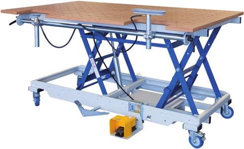 eyelet board with a vacuum clamping unit with 1 suction