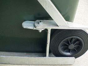 Spring-loaded wheel-catch self-adjusts to accommodate 80 litre, 120
