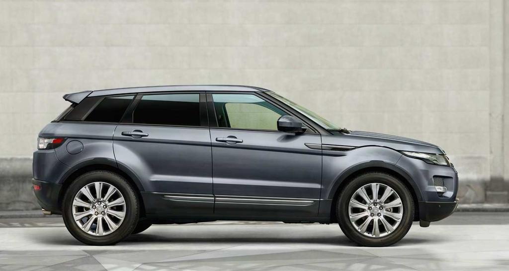 STEP 2 CHOOSE YOUR MODEL BODY STYLE range rover Evoque Five-Door Available in Pure, Pure Tech,