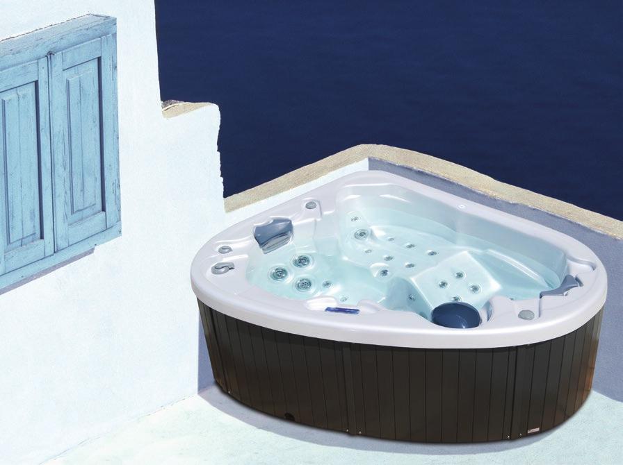 EN CALYPSO This two-seater spa, including the lounger,