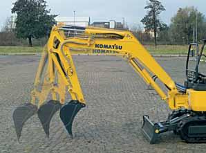 M INI-EXCAVATOR STRONG POINTS Absolute control Easy-to-use, the allows all drivers to get the best from the job - whether experts or novices.