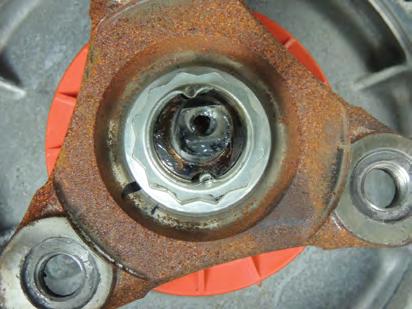 Pinion Nose Damper Replacement or Installation... Page 14 A. Transmission Output Shaft Flange Replacement 1. Remove the Driveshaft. Please follow the WSM procedures in Section 20