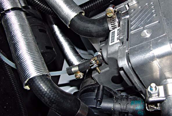 Refer to Figure 35. Tighten all fuel line clamps to.0 -.4 Nm (8.8 -.4 lb.-in.) Fig.