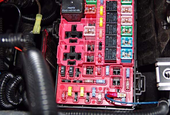Locate a fuse (0 to 0 amp) in the fuse / relay center that is HOT when the ignition is in the ON position only.