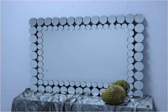 Bling Beveled Contemporary wall mirror Size cm: 108 x 73 x 1.