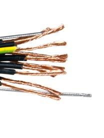 Due to the high quality of the materials used, this cable remains highly flexible even at low temperatures.