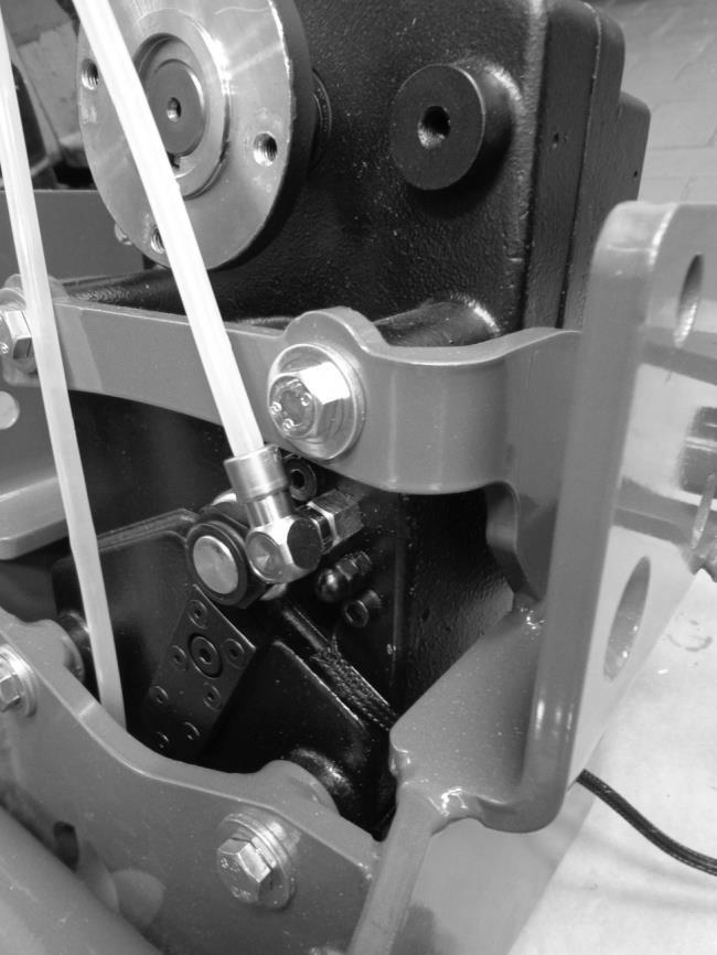 Installation Extension for quickrelease connection "flow" Fig. 7: Gearbox - pre-assembled 3.2.