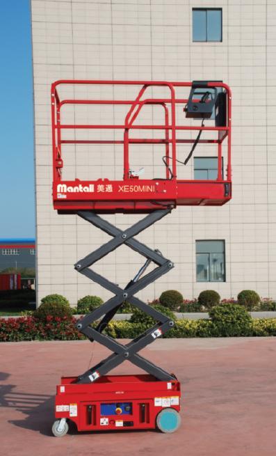 XE-MINI SERIES ELECTRIC SELF-PROPELLED SCISSOR LIFT Standard Features Proportional controls Self-lock gate on platform Extended platform Drivable at full height Non marking tyre 4 2WD Explosion-proof