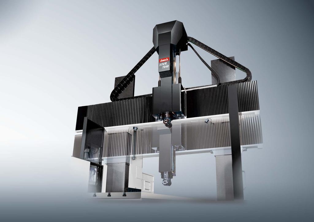 High Rigidity W-xis Structure mple W-axis travel 1,250 mm provides the best 5-face machining capacity. With W-axis v.