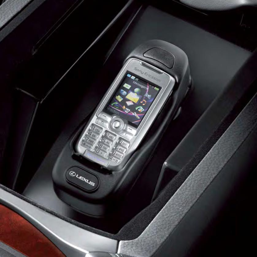 COMMUNICTION ND TECHNOLOGY. LUETOOTH COMPLEMENTRY KIT Safe, easy, well-organised telecommunications are at the heart of the Lexus luetooth complementary kit.