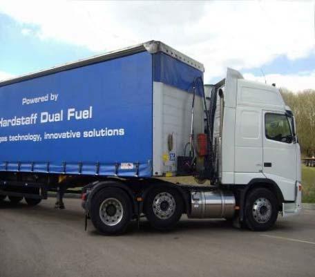 Umbilical Trailer The umbilical design allows the vehicle to fully jack knife and contains safety break away units for operational safety Allows a 6x2 tractor configurations to use CNG as fuel source