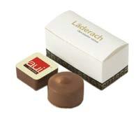 Läderach 4-Piece Classic White Square Box with Personalized Praline 8-Piece Boxes