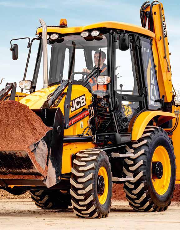 1 Getting in and out of a JCB 3CX is easy and safe courtesy of large anti-slip steps with an open grille design to prevent material build-up.