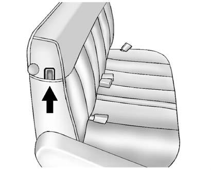 Seats and Restraints 3-13 Safety Belt Pretensioners If the GVWR (Gross Vehicle Weight Rating) of the vehicle is below 3 855 kg (8,500 lb) then the vehicle has safety belt pretensioners for the front