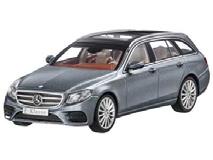 Model cars Model cars, 1:43 B66960381 B66960382 E-Class, Estate, AMG Line, selenite grey, iscale, 1:43 E-Class, Estate, AMG Line, designo hyacinth red metallic, iscale, 1:43 Design in top form: this