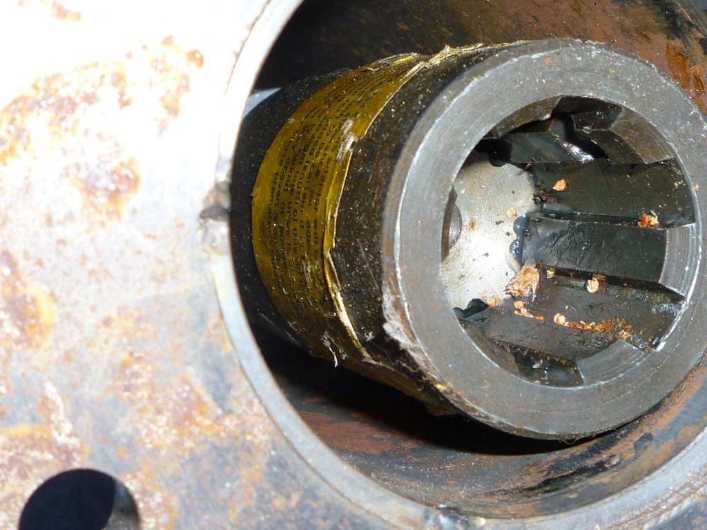 This photo shows the flange on the front tube section that bolts to the front of the Ryan gear box. Note there is an off-the-shelf spline coupler inside.