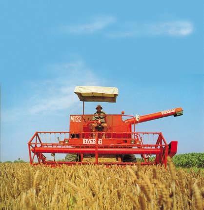 For example, in 1956, Laverda presented the M60, the first self-propelled Italian combine, while in 1971,