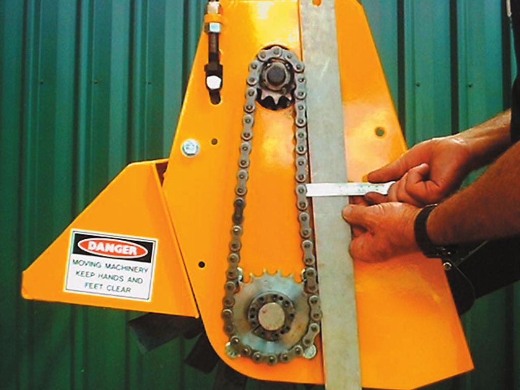 Maintenance The maintenance requirements on your Rotary Hoe are low but it is wise to check for oil leaks on a regular basis. Tine Replacement Check and replace tines when they become worn or dull.