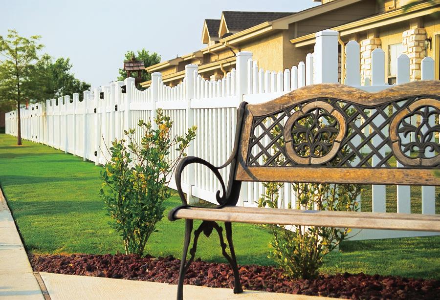 GET TO KNOW PLY GEM FENCE AND RAILING.