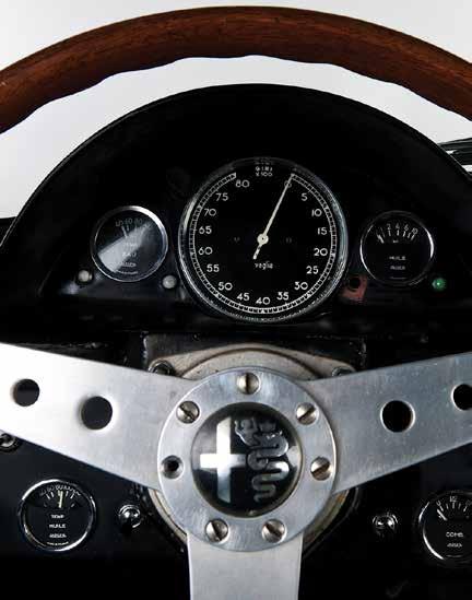 The Dashboard collection features a uniquely placed crown at the 6 o clock position, the spot where vintage dashboards originally had their kilometer re-set button.