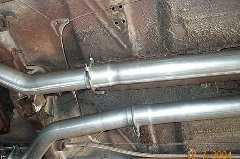 ends of the left (#8168743 3 bends) and right (#8168744 2 bends) rear extension pipes to the