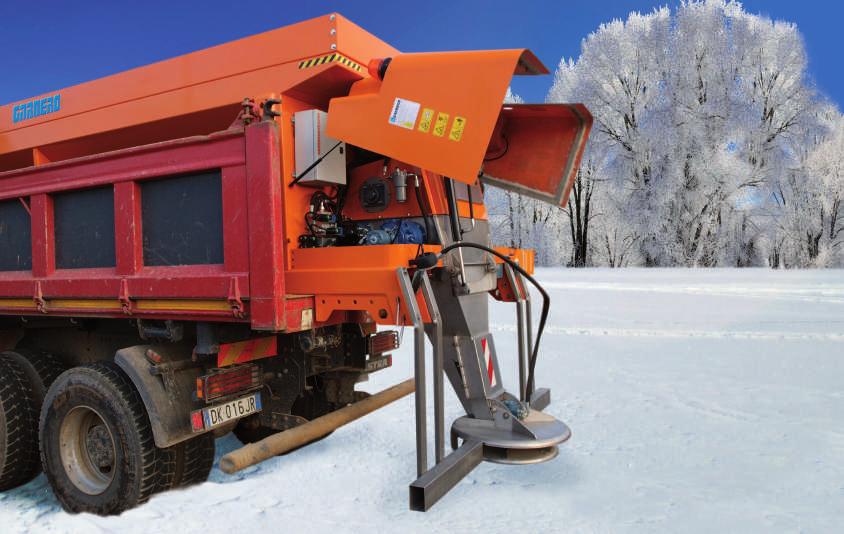 SP ECO R - medium road surface SPCR - medium and large roads INNOVATIVE AND VERSATILE Garnero professional salt spreaders have been designed and created to fulfil a wide range of requirements: the SP