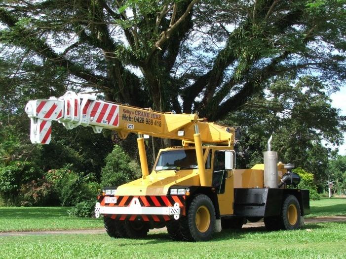 2010 CICA Lift of the Year Awards Category B (Cranes up to 130t capacity) Applicant: Kelly s Crane Hire Pty Ltd ABN 86 103 554 196 Job Location: Rex Range Road, Rex Highway 1.