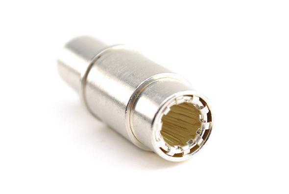 coaxial, face-to-face surface area engagement Ideal for crimp termination applications requiring repeated mating cycles and high current with a low multi-volt drop RADSOK Technical Data High