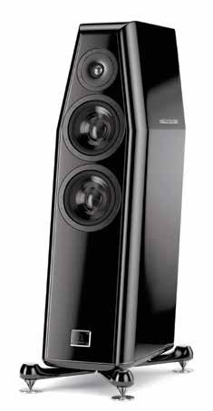 The Elegance collection is succeeding the very successful Ceramique line of high-end loudspeakers from Kharma.