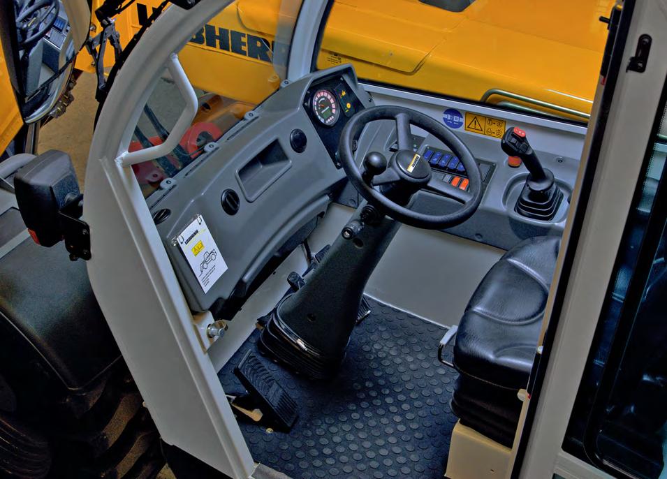 Comfort Ease of operation and optimum overview The cab of the telescopic handler from Liebherr is an ideal workplace.