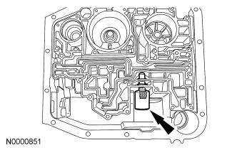 Page 14 of 22 35. Install a new extension housing gasket and the extension housing. 1. Position the extension housing. 2. Install the 4 bolts and 2 nuts. Tighten to 27 Nm (20 lb-ft). 36.