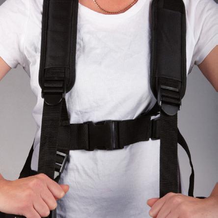 The double shoulder strap harness (31) is fitted with a quick release clip which allows rapid removal of the appliance from the harness.