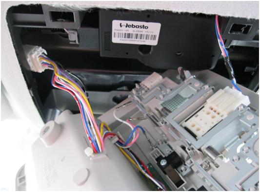 Once the upper console / map light assembly is removed, CAREFULLY disconnect the map light (and if equipped, sunroof switch) harness connectors as shown below then set it aside in a safe