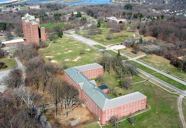 Long Island from the Air by Jim Perlowsky PAGE 3 Kings Park Psychiatric Center