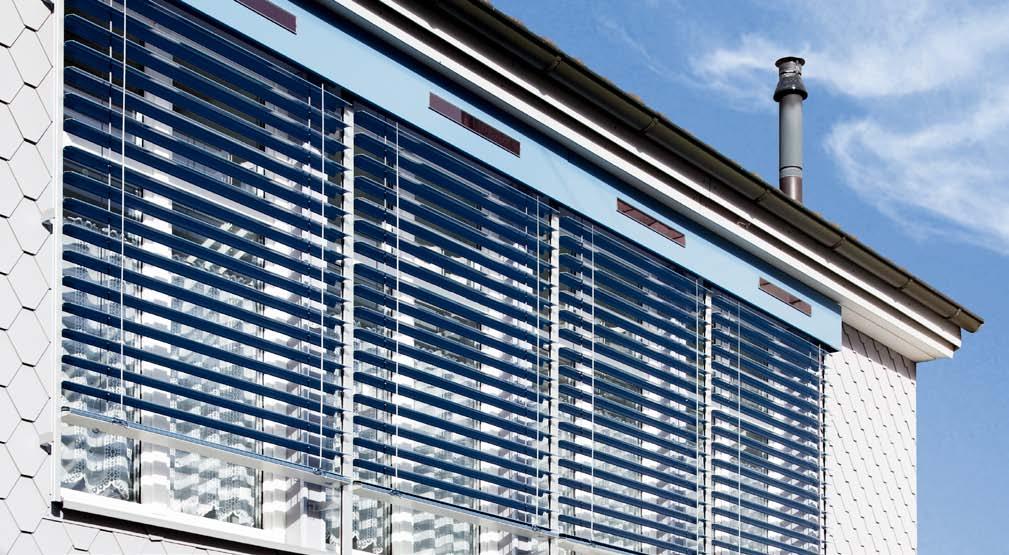 Until now there were no solar-powered drives for venetian blinds that met the higher-quality standards. Schenker Storen has changed all this now.