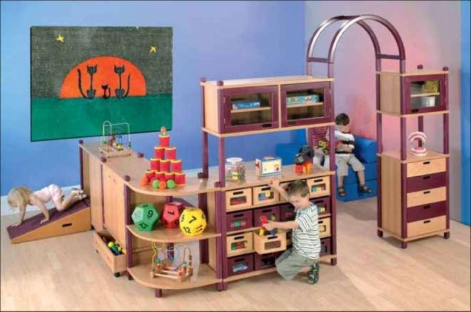 KINDERGARTEN Ready-made shelving system Model 59227 Shelving system with high arch and cabinet with opening for crawling under.