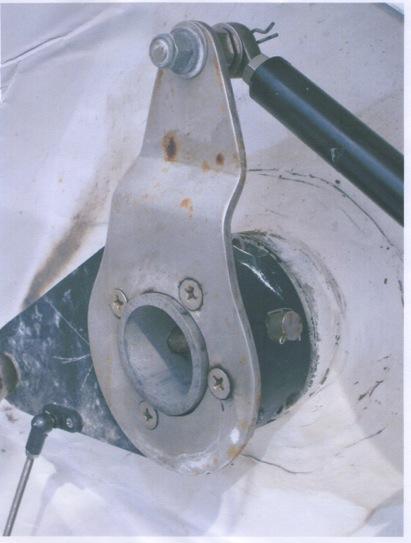 The rear bulkhead goes across the hull under the step shown in the exposed cockpit approximately where you would draw a line between the two circled number 7s.
