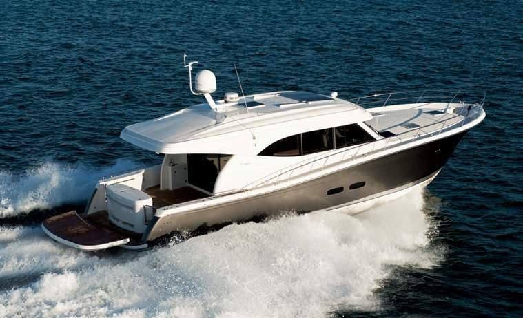 In keeping with all Maritimo motoryachts, your personal taste can be accommodated with a choice of high quality hand crafted