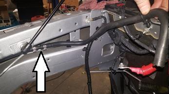 Install the supplied heat shield (1040142) on the AC line.