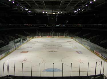 FLOOR In a hockey configuration, the arena floor is 85' x 200' (NHL size) with full ice making capabilities, the area of the floor is approximately 17,000 square feet.