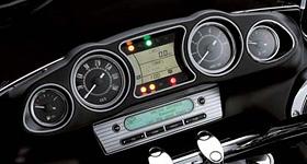 In addition to large automobile style dials, multi function instrumentation ensures the rider is kept fully apprised of riding