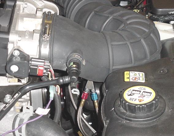 2. Install the Soft Plume Nozzle (22), taking into account the length of the nitrous and fuel supply hoses and the intended location of the solenoids.