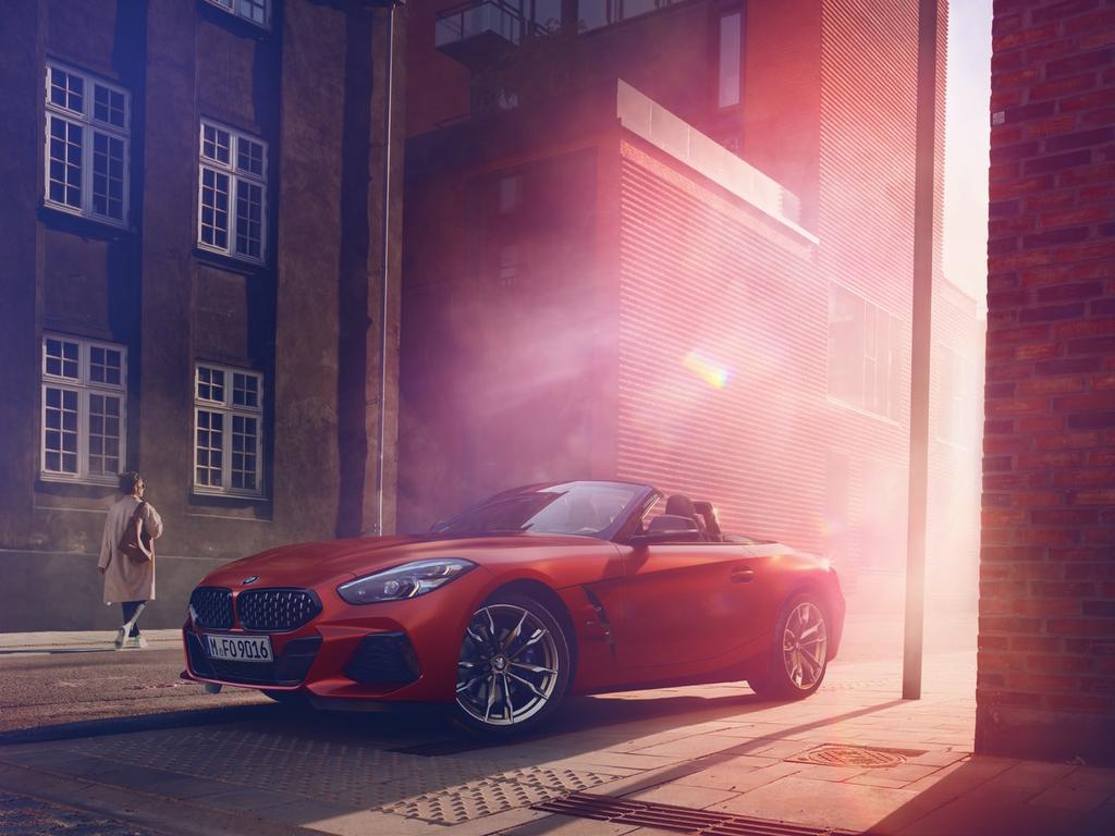 25 The new BMW Z4 First Edition The new BMW Z4 First Edition 26 THE NEW BMW Z4 FIRST EDITION. Forget about convention. Unfold the BMW Z4 First Edition.