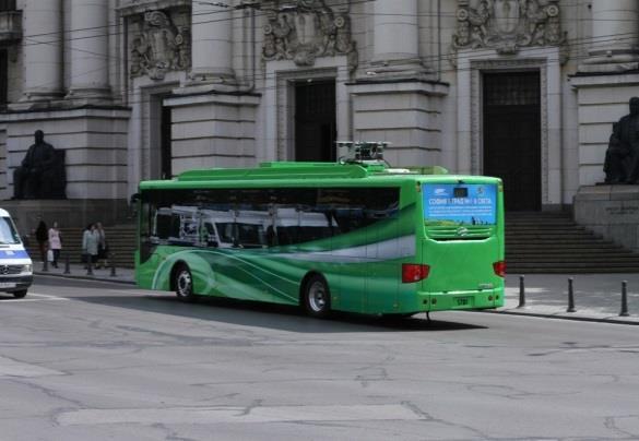 Key Chariot UC е-bus features capable of travelling about 25 km 30 km on a single charge performed for 2-5 minutes