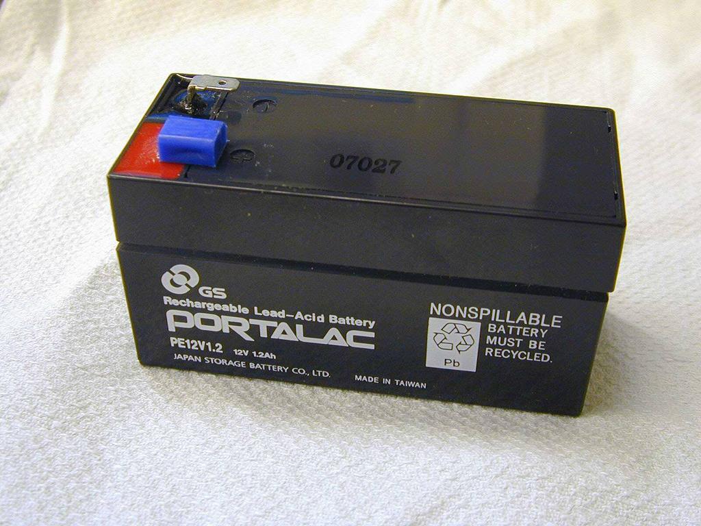 Charging Lead-Acid Batteries Charger needs to be constant voltage only Lead-acid takes longer to fully recharge (~12 hours), and current should be reduced gradually Assume 2.