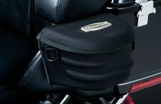 99 5260 REMOVABLE TOUR-PAK & SADDLEBAG LINERS Handles plus a shoulder strap makes unloading and carrying luggage quick