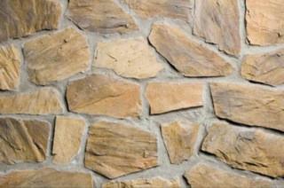Style: Tuscan Fieldstone (Color shown is Sienna) Random irregular shapes with jagged, rough face Standard grout to over grout 1 to 2 2 to 10 3 to 14 Santa Fe TFSFF Ozark Mountain TFOZF TFDWF Chestnut