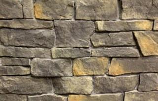 Style: Country Ledge (Color show is Roca Verde) Irregular shaped strips with rough weathered face From dry stacked to over grout 1 to 2 1½ to 5½ 3 to 14 Sienna CORVF CORAF Sedona CORVF Ozark Mountain