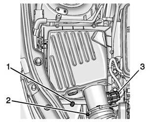 240 Vehicle Care Engine Air Cleaner/Filter The engine air cleaner/filter is in the engine compartment on the passenger side of the vehicle. See Engine Compartment Overview 0 231.